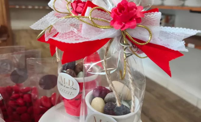 Réalisation de paquets de dragées sur le thème de la Saint-Valentin au Tampon, Le Tampon, Mille et Une Déco